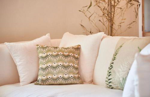 AQVAE Unconventional Country House - Foto 7