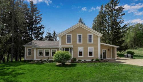 4 bedroom house with Hot Tub and Game Room near Ellicottville - Foto 4