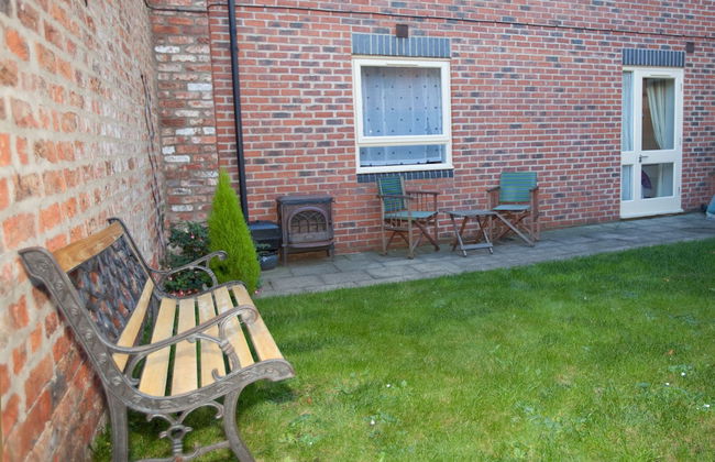 Riverbank View - Photo 19