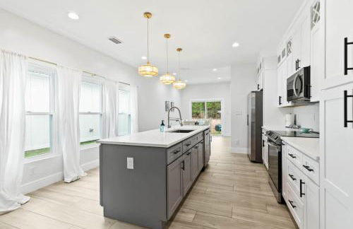 Beachy cottage near Sports Complex OWA beaches shopping restaurants mini golf Central to all the fun Foley has to offer - Foto 23