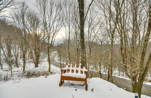 6 Mi to Skiing! Hot Tub Hideaway in Seven Devils - Foto 44