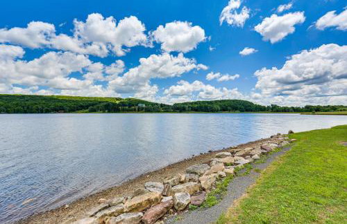 Walk to Alpine Lake Terra Alta Cabin with Deck - Foto 32