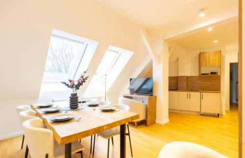 Modern Kudamm Luxury Home with 2 kitches - Foto 2