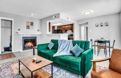 Spacious 2BR Apartment with Pool and Gym - Foto 1