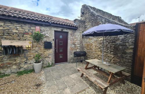 Bumblebee checkout 2pm Frome Longleat Aqua Sana Bath 5 people PRIVACY - Foto 12