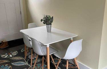 Downtown Bellaire, Close to Hiking, Biking, Golf, Lakes,Pets friendly - Foto 17