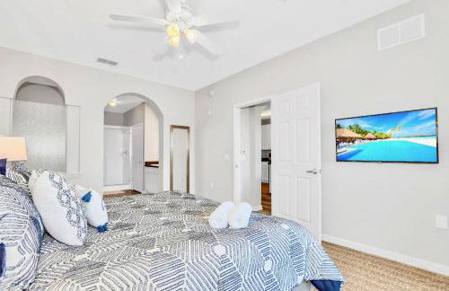 Near Disney - 3BR Condo - Pool and Games - Foto 12