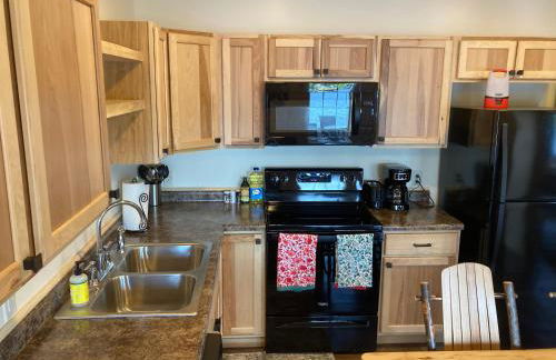 Keweenaw Waters Resort - Foto 103