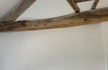 The Hayloft, Modern 4 Bed, 8 person, Barn Conversion in a Rural Location with Great Access & Hot Tub - Foto 9