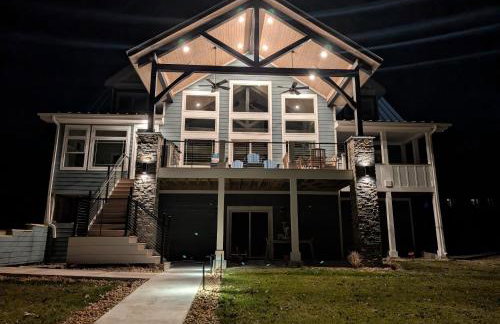 CoronaCove - New luxury retreat with private beach, views and sunsets! - Foto 69
