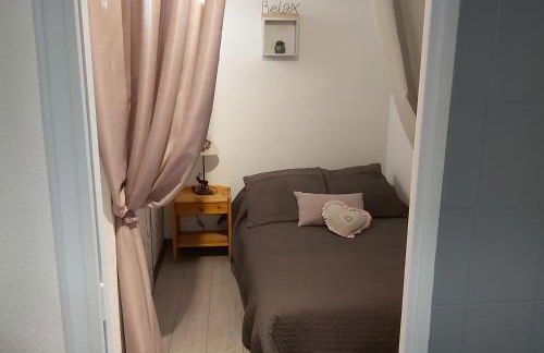 Studio sur parc proche centre et télécabine - Foto 8