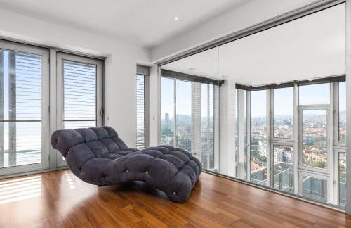 Penthouse With The Best Views! - Photo 17