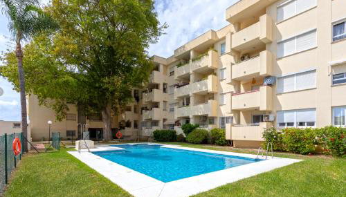 Sunstay Beach Flat I Torremolinos - Foto 4, Garden, sunbed, Garden view