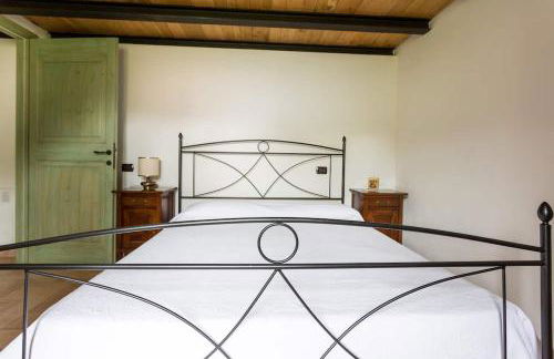 Casa ridente nella valle del Menotre con giardino - Photo 12