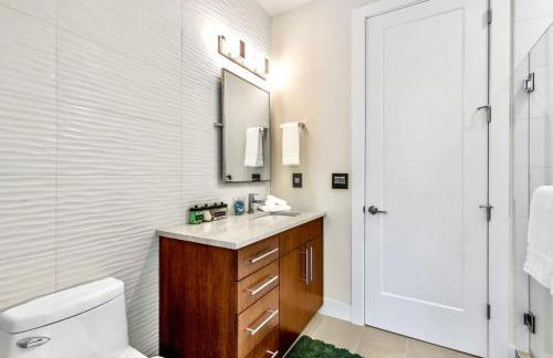 Bellevue DT Contemporary Fortress Walk to QFC - Foto 23