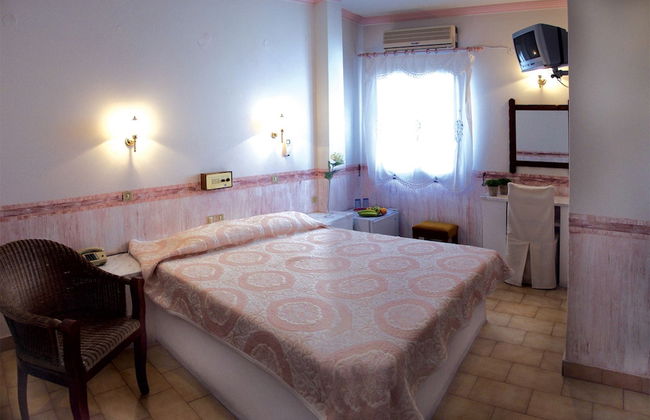 Byzance Hotel - Photo 3