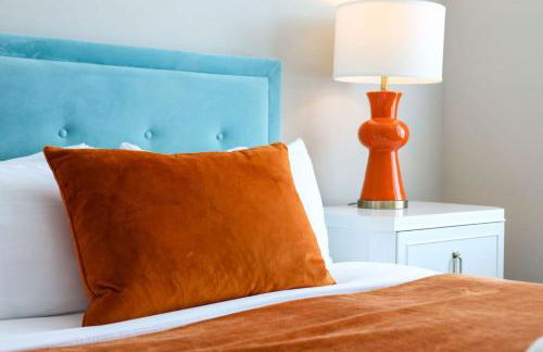 Two Townhomes - Hot Tubs and Rooftop Balconies - Foto 29