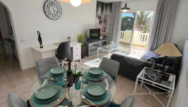 Queen Amanay - terrazza, confortevole, tranquillo, Wi-Fi, AC - Photo 5