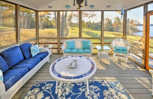 Luxurious Oceanfront Flanders Bay Home with Kayaks! - Foto 23