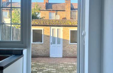 Luxury home in prime location Steps from WoodGreen - Foto 47