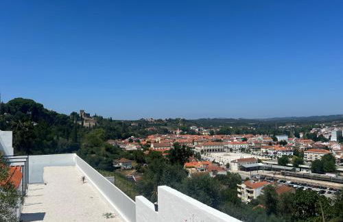Vila Pombal Tomar Apartments - Pool & City Views - Foto 69