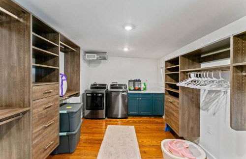 Amazing Rooftop Patio Overlooking street - Foto 14