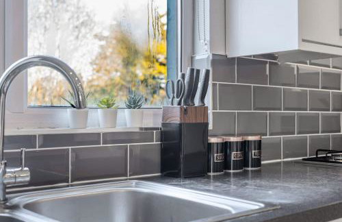 Luxury Tottenham Stadium Retreat - 2 minute walk to stadium - Foto 17