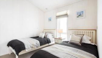 Ebba Lodge - Photo 2