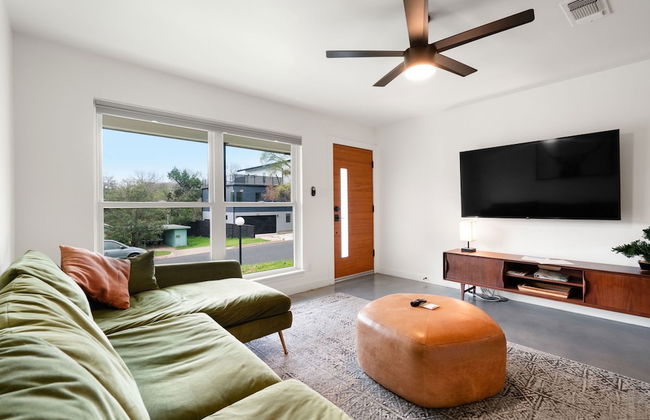 4 Bedroom Near Soco With a Private Pool & Sauna - Photo 16