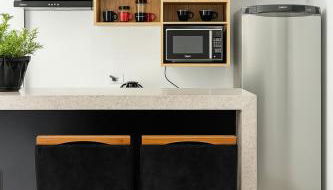 Apto 2 min Uberlândia Shopping, UMC, Leroy Merlin, Unitri c Ar condicionado - Foto 2, stove