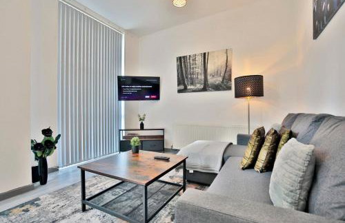 Freckleton House in Town Centre, near Blackpool, Sleeps 6, Free Parking - By NMB Property - Photo 30