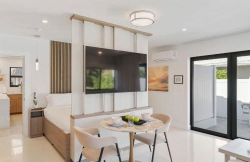 Lush Florida King Bed Studio - Dog Friendly Oasis - Foto 18