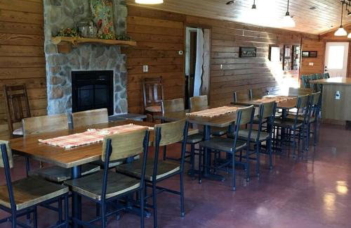 Family-Friendly Historic Barn Rental on Hobby Farm near Frederic, Wisconsin - Foto 8