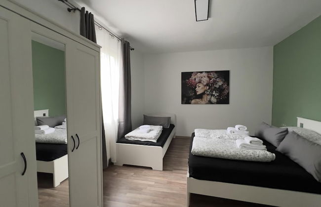 Koblenz Executive Suites - Photo 4