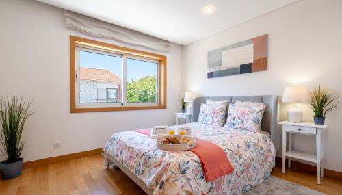 Stylish Home w/ Garage & Terrace by HostWise - Photo 2, towels