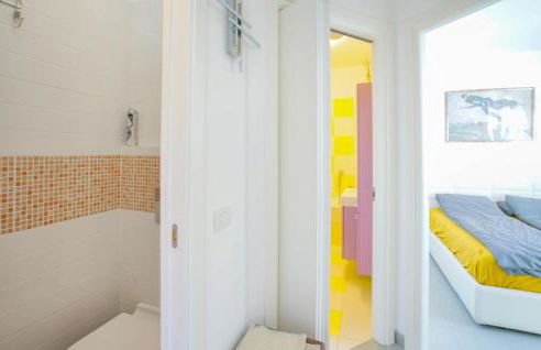 Stunning Home In Magliolo With Sauna - Photo 32