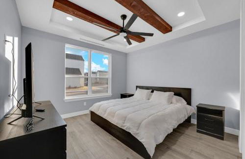 Relax and Unwind in this Modern Spacious Townhome - Foto 6