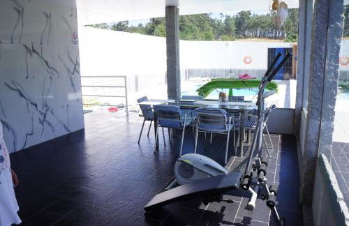 Casinha das Bonecas - Casa com Piscina Privada - Foto 9