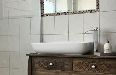 SKI ChaletStyle Designer Ferienwohnung Arber Terrasse Pool Garten Bayrischer Wald Lodges mit Hund - Foto 26