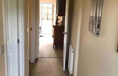 Entire guest suite with gated property - Foto 12