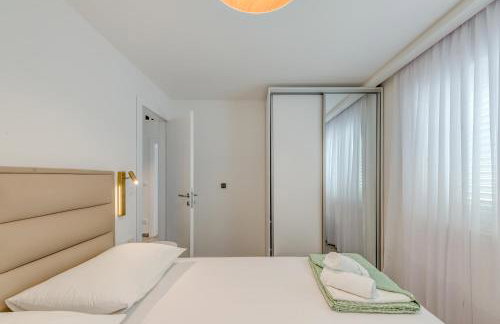 DeLuxe Seaview Apartment KENNEDY I - Photo 33