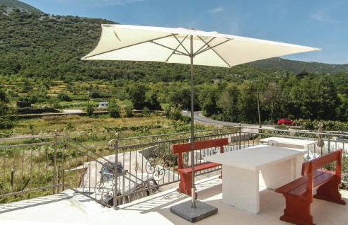 10 Bedroom Beautiful Home In Kucice - Foto 23