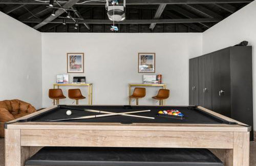 Cascade Cove - Heated Pool Spa - Billiards and Lounge - Foto 1