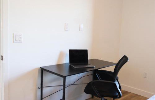 Bright & Cozy Getaway with Pool Free Parking 10 mins Disneyland - Foto 37