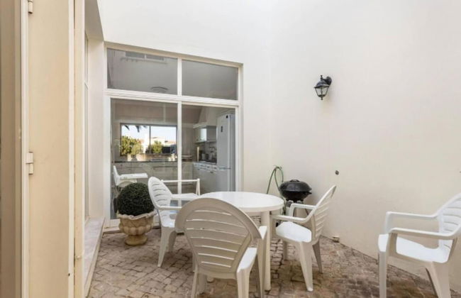 Beautiful Villa in Praia da Salema max 6 People - Foto 20