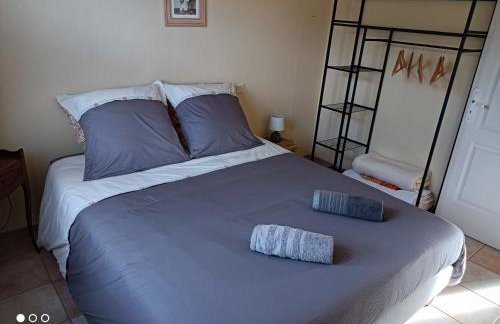 Anduze Gîte Les Lauriers au "Petit Clos des Cigales" - Foto 12