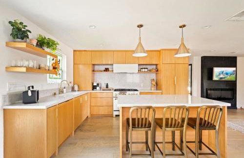 LA Oasis with Private Yard 10 min to Beach LAX 405 - Foto 16