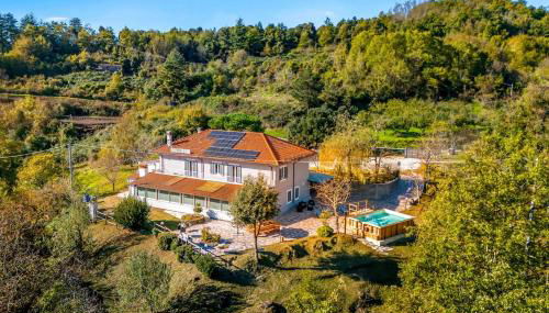 Villa Poesia, 7 pax with pool - Foto 1