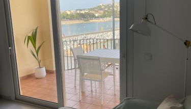 Aquamarine Sant Feliu en la playa con patio - Foto 2