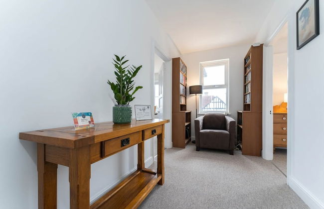 Host Stay Preston Park Apartment - Photo 11